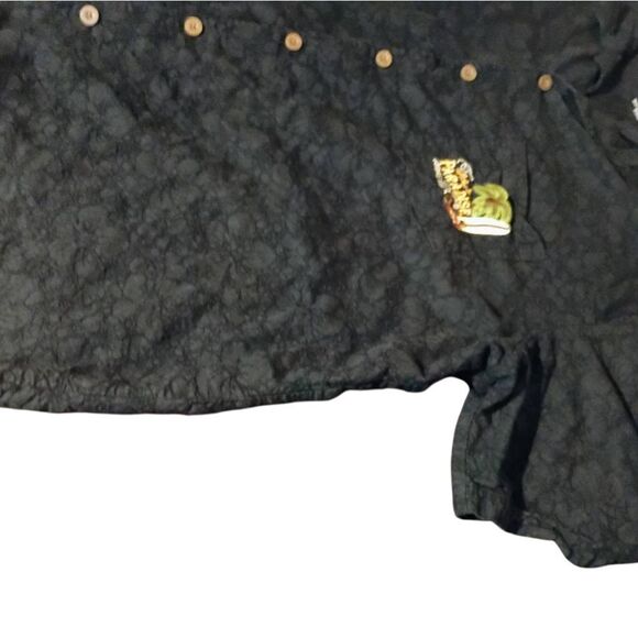 Mickey in Paradise Graphic Shirt - Picture 7 of 8